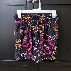 Floral Print Shorts with Drawstring Medium